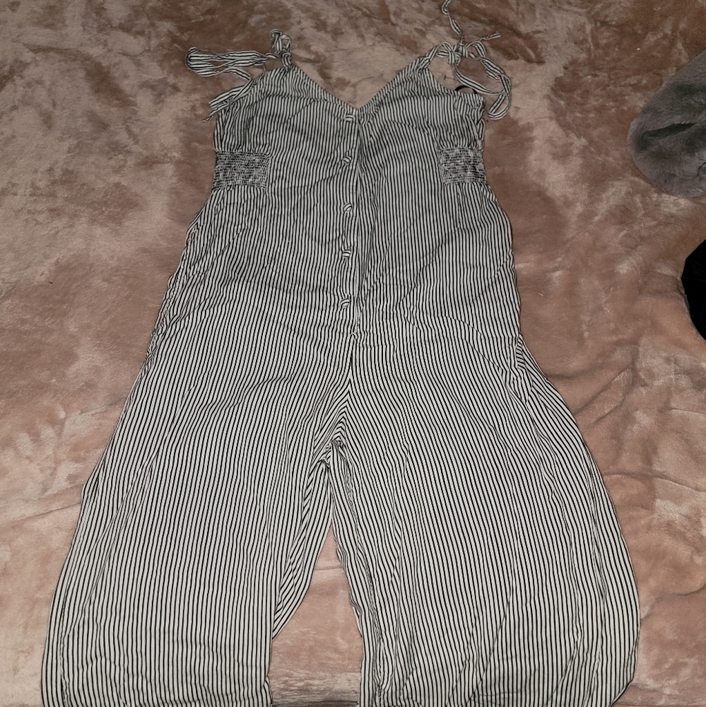 Volcom woman's jumpsuit size xtra small